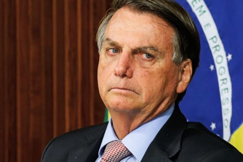 Bolsonaro reage a nova condenação no TSE citando multas contra ele e Braga Netto