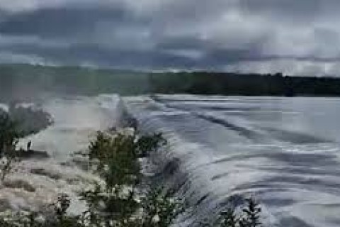 Cidades registram mais de 100 mm de chuvas e três açudes transbordam durante o feriadão de Páscoa no RN